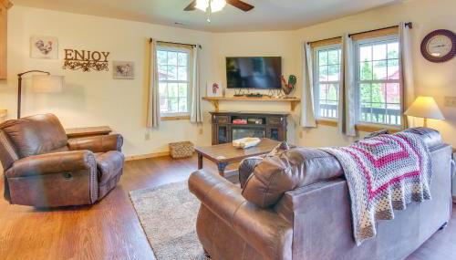 Hike, Fish and Relax Bryson City Cabin Escape - Foto 4