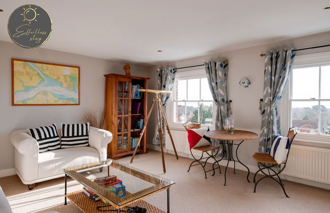 Leeward House - Photo 25