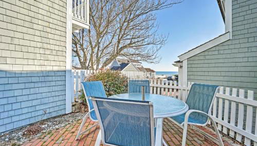 Ocean-View Gem with Private Beach in Mashpee! - Foto 3
