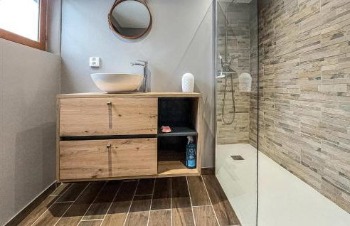 2 Bedroom Awesome Home In Gamaches - Foto 16