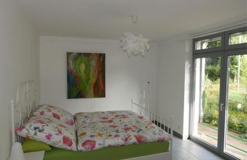 Schwarzes Schaf - Foto 4