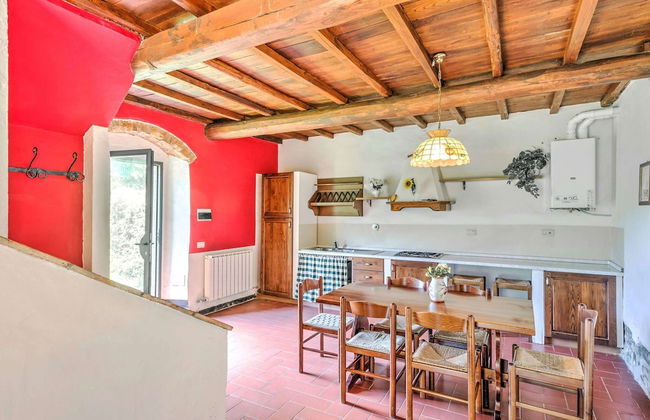 Appealing Home With Pool - Foto 11