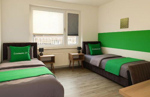 Livemore24 - Apartment 2 in Duisburg WLAN - Smart-TV - 24-7 Check-in und Küche - Photo 2