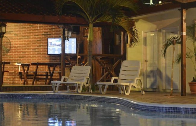 TRAVEL SUITES - Photo 3