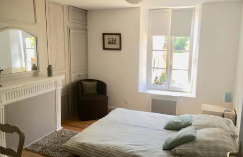 Les Escuries, dépendances du Château - Foto 8