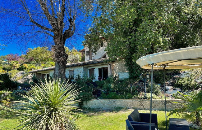 Spoleto Poolside - apt Sleeps 4 on Beautiful Campus - 1 km max Spoleto Central - Photo 41