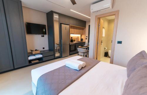 Elsta Stay Suites - Photo 35