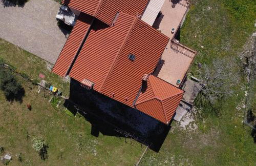 RENATOEMILIA spacious apartment with courtyard - Photo 25