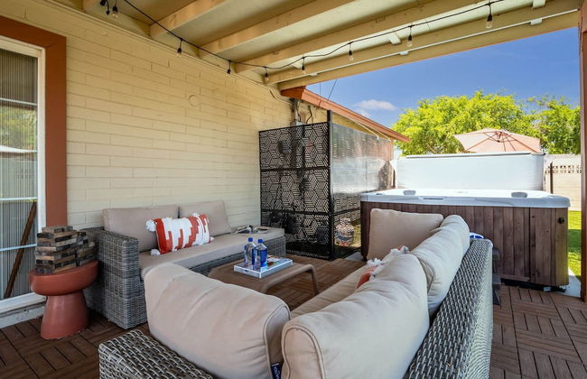 5BR Sleeps 10 Hot Tub Fire Pit Games & Walk to ASU - Foto 32