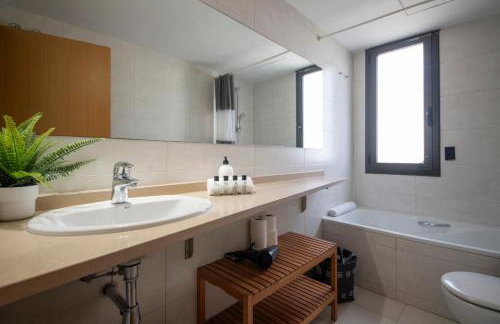You Stylish Beach Apartments - Photo 41