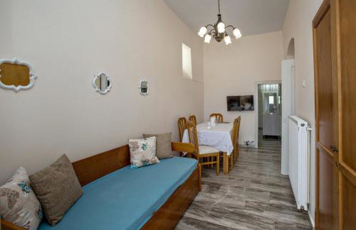 Xατζηράδος - Foto 23