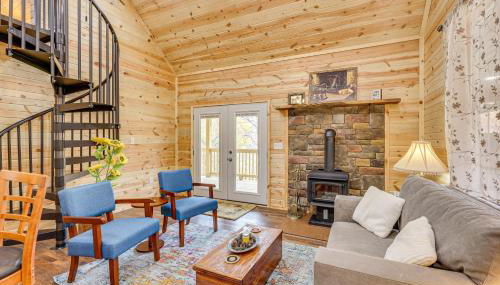 Hike and Fish Marlinton Cabin with Fire Pit and Views! - Foto 2