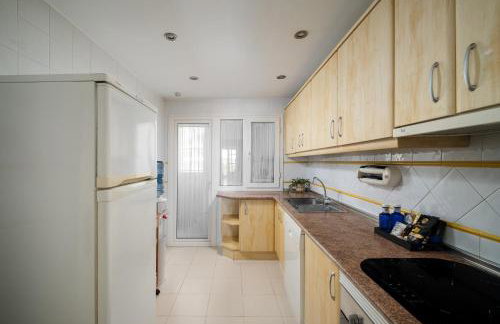 Mediterranean apt with seaview, 365-Day open pool and walking distance to the beach - Foto 24