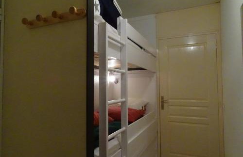 Studio pour 4 pers. à proximité des pistes avec balcon et parking - FR-1-602-55 - Foto 5