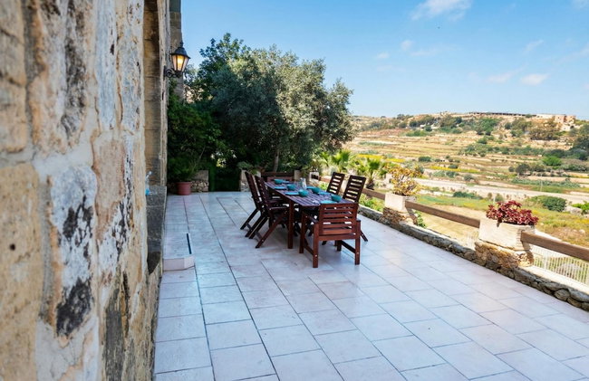 Villeleynah Amazing Gozitan Villa + Pool - Foto 20