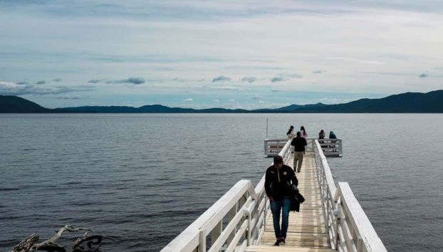 Profitez de la vue depuis le quai