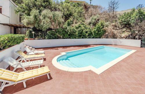 Pool & Panoramic Villa - 9 mins city center - Foto 5