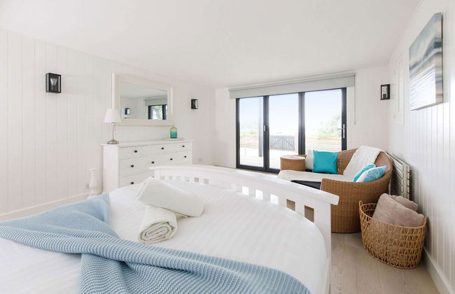 Luxury Seafront Family Home - Indoor Pool - Foto 53