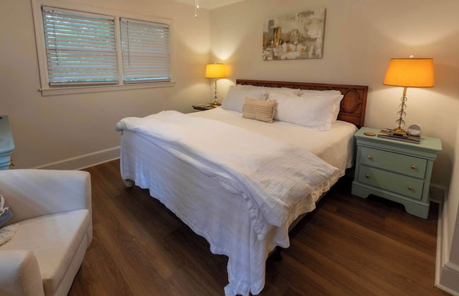 4 BR Sleeps 10 Near UGA & Downtown - Foto 3