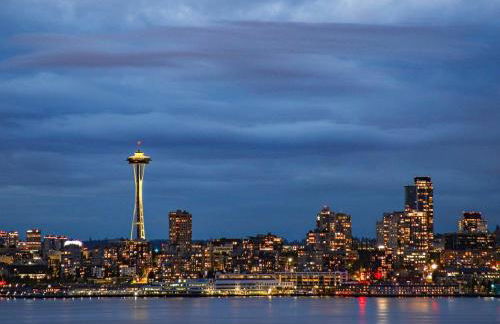 Moder charmer 4 BR 3 BA 12 Miles to Seattle, 3 miles to Airport near the mall - Foto 62