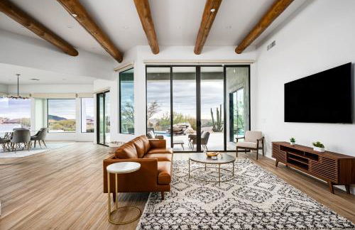 Mountain views swimming a private escape at Sonoran Serenity - Foto 3