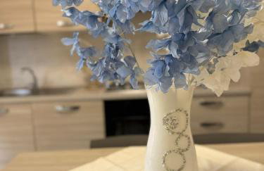 SkyView Apartment at Middletown - Sea View & Private Parking - Foto 11