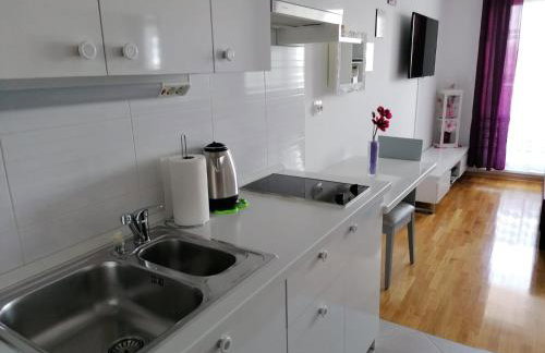Lanterna Apartman-SelfCheckIns parking free - Foto 7