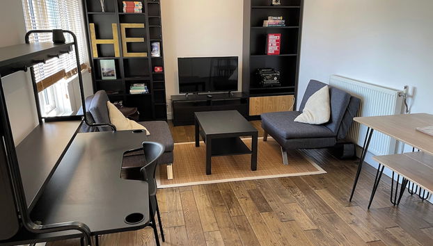 London Apartment - Sleeps 3-city Escape- Balcony - Foto 5, Area soggiorno