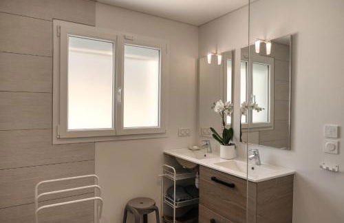 Villa Quatreal Piscine privée, chauffée - Foto 13