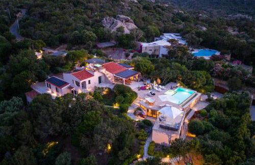 VILLA AMIRA Porto Cervo con vista Mozzafiato sul Mare,Piscina Privata,WELLNESS & SPA - Foto 17