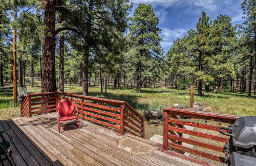 Gorgeous Historic 3 BR Log Cabin w Forest Views 20 Minutes from Flagstaff Now with Wi-Fi - Foto 10