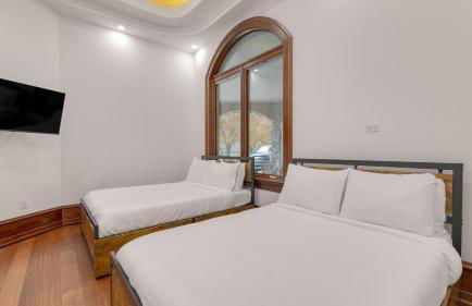 Bay Estate Luxe Waterfront Home w/ Private Pier, Main+guest House, Bay Views - Foto 54