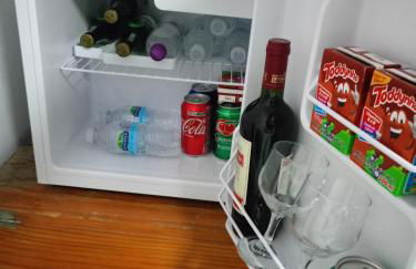 Casa de Férias- Com 2 quartos, Piscina e Churrasqueira - Foto 8