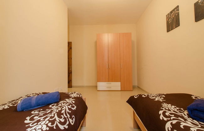 Luxury Holiday Apartment IN Qawra - Foto 4