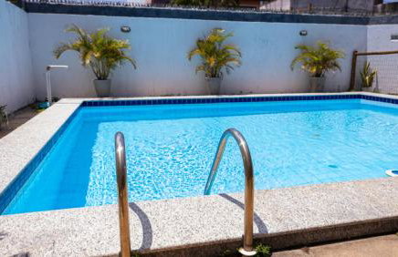 Casa com Wi-Fi, Piscina e Garagem a 550m da Praia - Foto 43