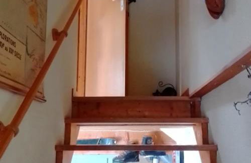 Charmant 2 Pièces + Coin Montagne - Parking Privé, WiFi, Proche Pistes - FR-1-762-31 - Foto 9