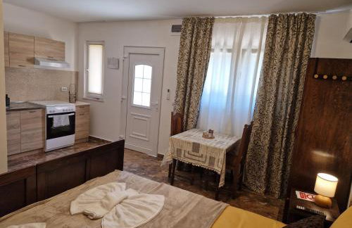 Sobe i apartmani Tena - Foto 34