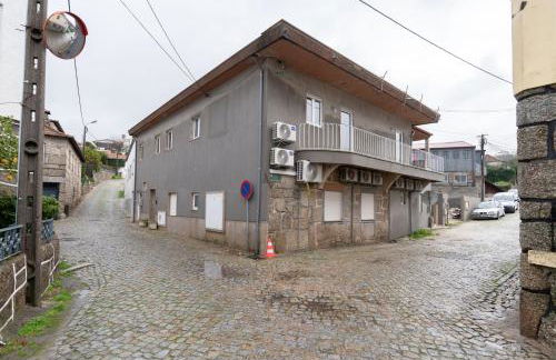 Casa da Petisqueira 88, Paredes - O Porto - Foto 66