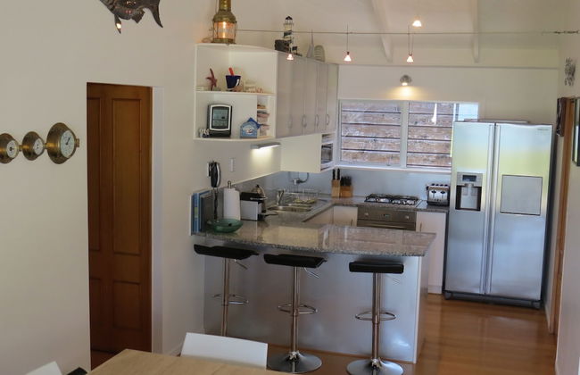 Beachfront Getaway - Foto 19