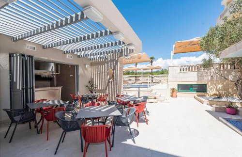 Pool Terrace Sea View Šarkić - Photo 15