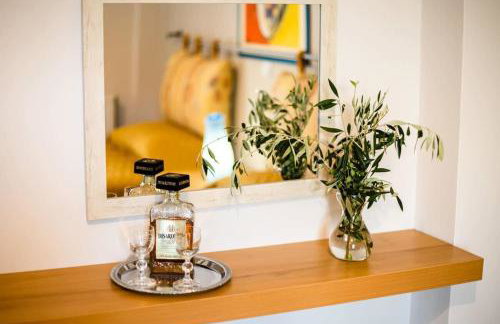 Kitries Summer Getaway - Eden Cozy Suite - Photo 31