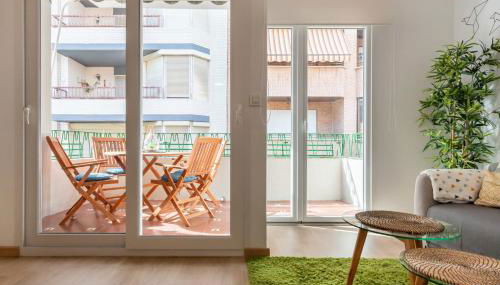 Diseño y confort en el centro de Alicante - Foto 3