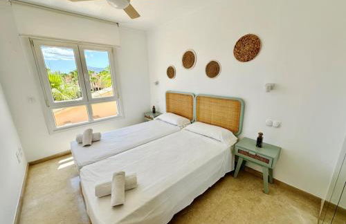 Ático frontal al mar con piscina privada by homeprive - Foto 33