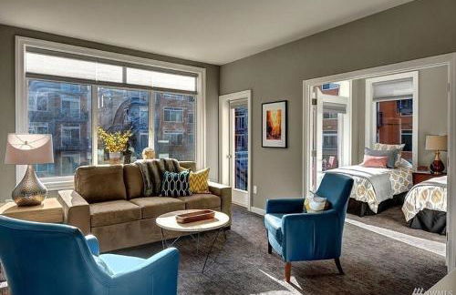 DT Designer's 2BR Condo Parking Tub Pool - 99 walk score - Foto 10