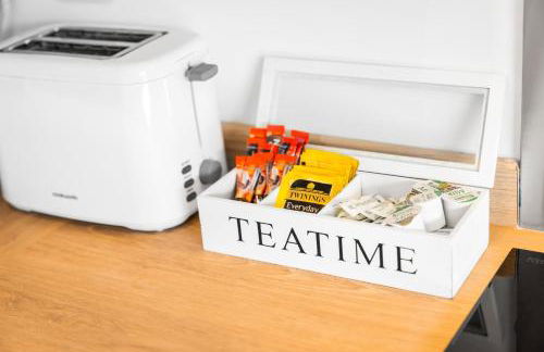 Modern 2 Bed Apartment - Parking - Sleeps 3 - Netflix 27AC - Foto 17