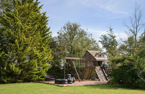 Deluxe 1 Bed Versace Hot Tub Sky TV Cinema Screen - Foto 16