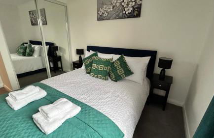 Elegant Modern 2-Bed Apartment steps from Belfast City Centre - Foto 24
