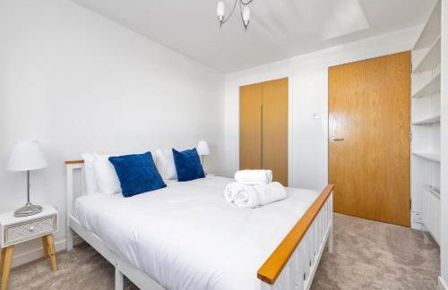 JOIVY Modern 2 bed flat near Murrayfield Stadium - Foto 5