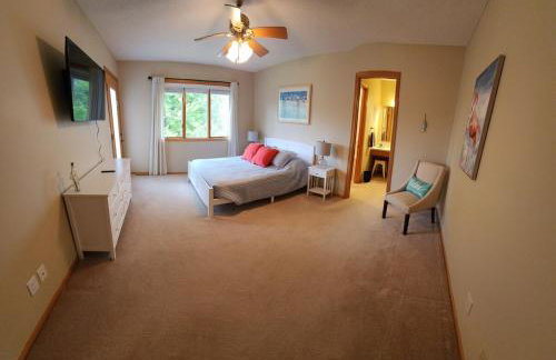 Charming home on Lake Latoka - Foto 2