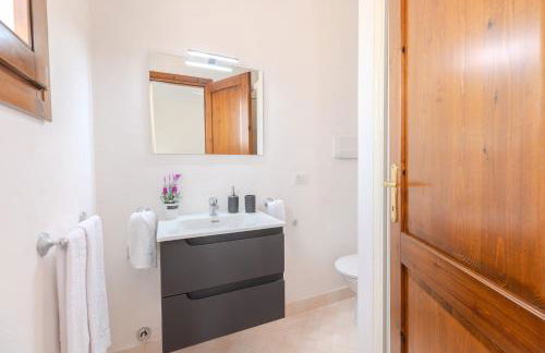 SPLENDIDO APPARTAMENTO SAN TEODORO La Suaredda - Foto 18